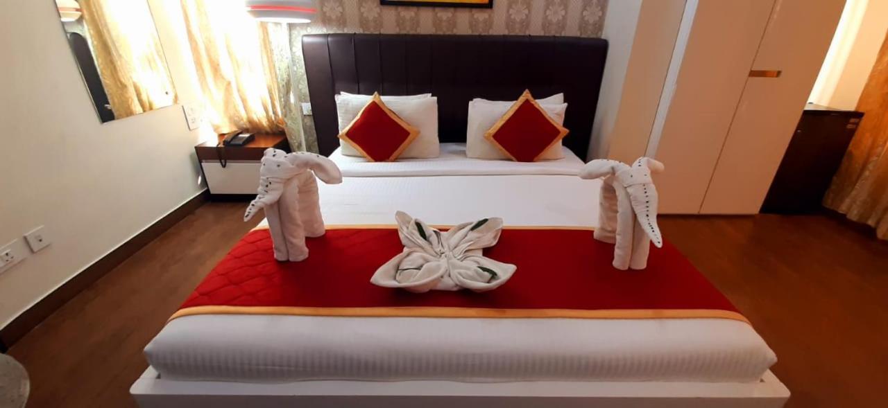 Hotel Blue Pearl Chikmagalūr エクステリア 写真